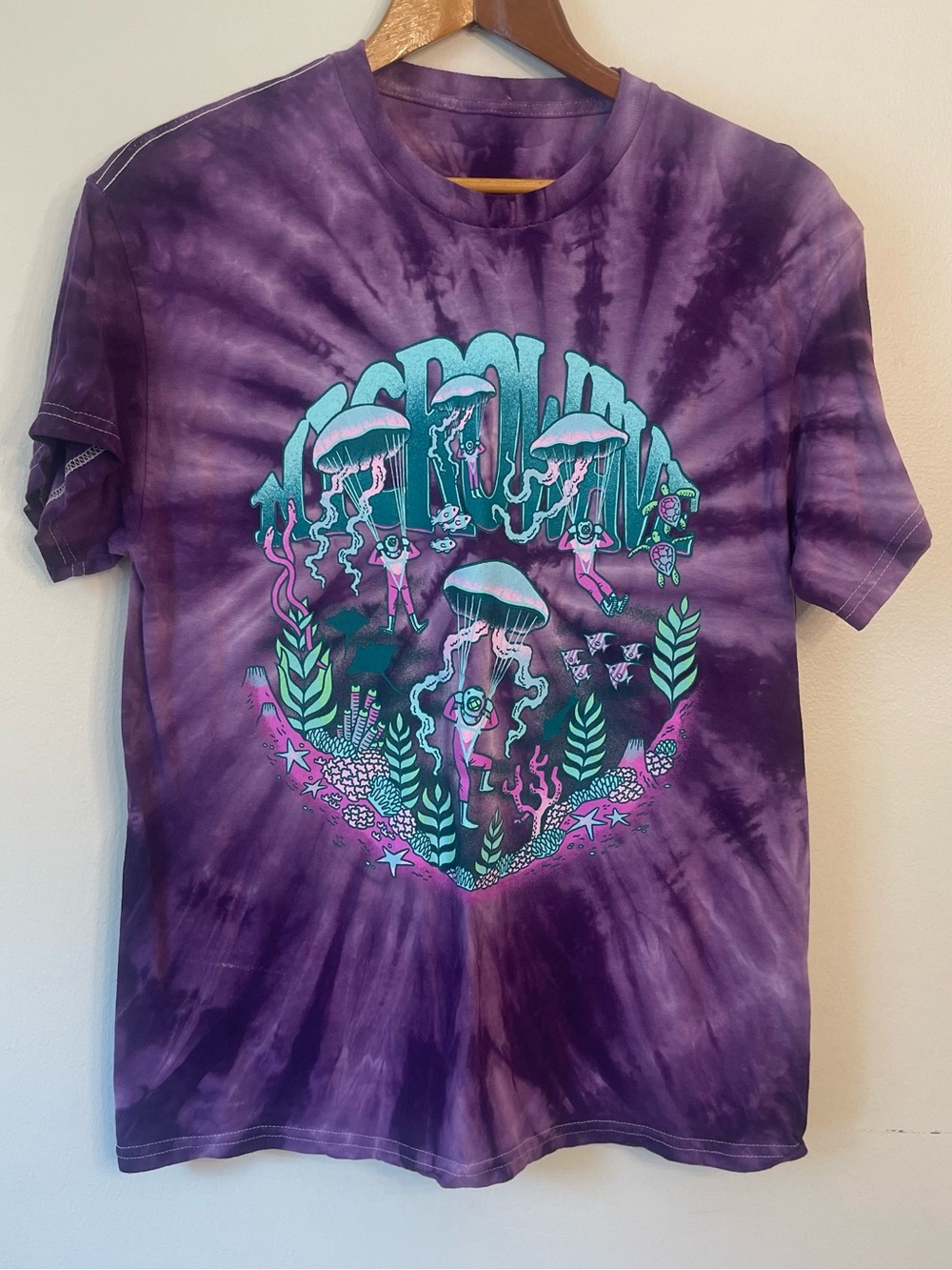 Microwave band Purple Jellyfish Parachute Tie Dye Tshirt size Medium